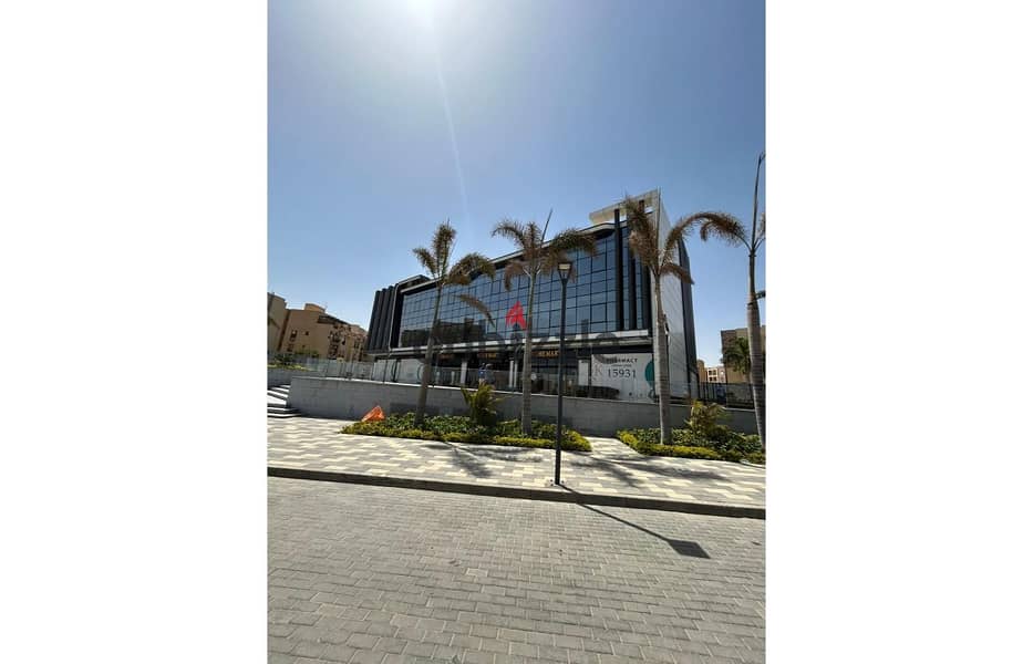 Retail for rent 158 Meter Indoor + 93 Meter outdoor 163,600 3