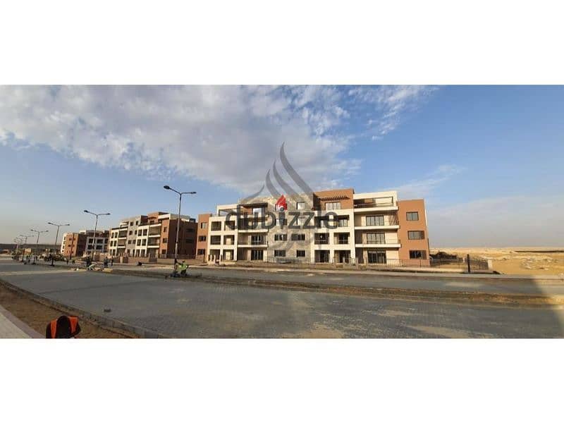 تاون هاوس ميدل لوكيشن للبيع في ديستريكت 5 التجمع الخامس town house midlle Very prime location for sale in District 5  new cairo 2