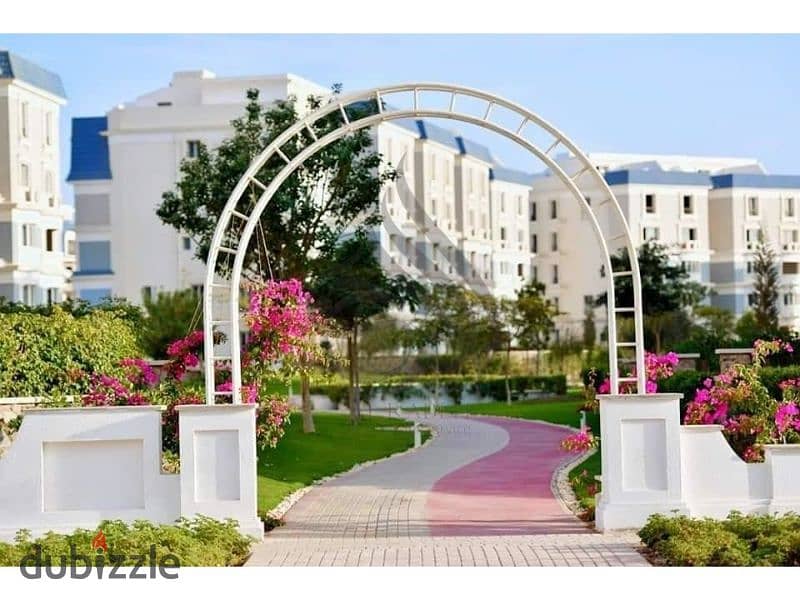 Apartment under market price with prime location for sale in mountain view hyde park new cairo 2