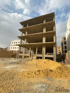 Apartment for sale, ground floor, with garden, 160 m + 100 m garden, prime location in New Narges, Fifth Settlement, new cairo, 3 years installments