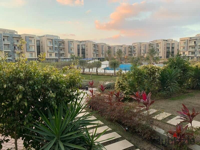 Apartment  for sale in Galleria Compound in Golden Square next to Sodic Ready To Move - with only 10% down payment - Prime Location 9