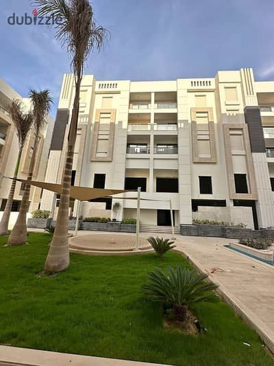 Apartment for sale, finished, with air conditioners and kitchen, minutes from Nasr City