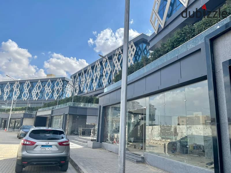 Administrative office 140 m for rent in Kazan Mall, immediate delivery, behind Mall of Arabia, 6th of October 3