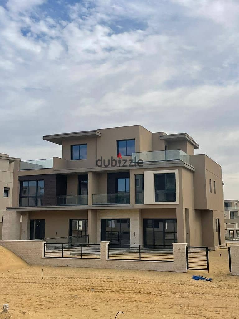 modern villa fully finished ,ready to move , in sodic Sheikh Zayed 12