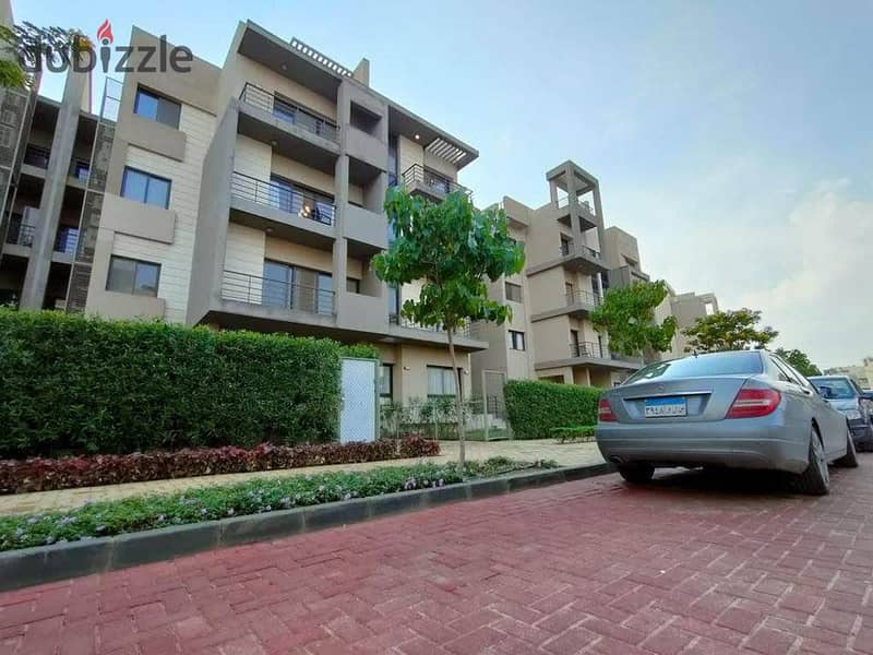 For sale apartment ready to move in new Cairo,شقه  بمساحة كبيره بمراسم التجمع استلام فوري تشطيب كامل 8