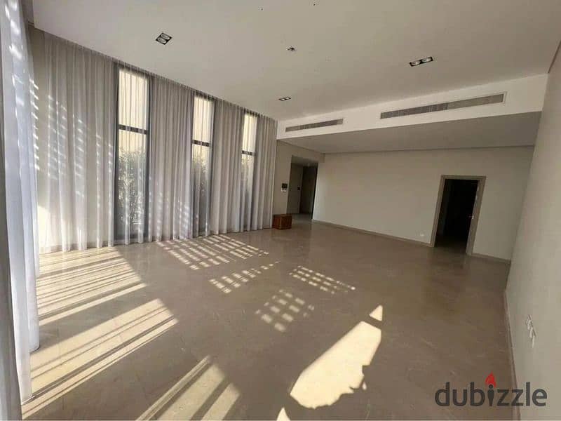 villa with large area fully finished in Hills of One, heart of Sheikh Zayed ڤيلا مستقله بمساحه كبيره متشطبه في هيلز اوف وان بقلب الشيخ زايد بالتقسيط 9