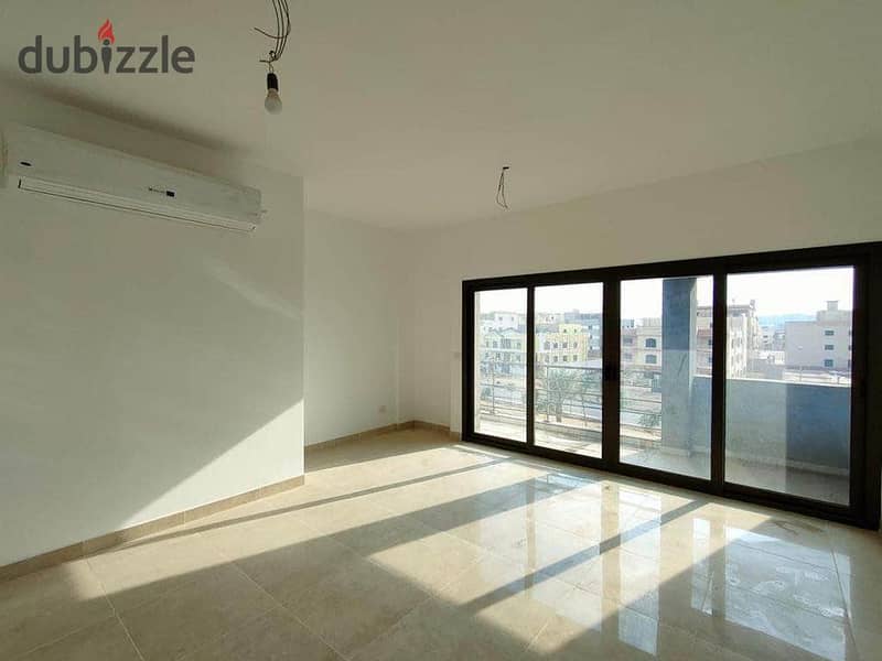 For sale apartment ready to move in new Cairo,شقه  بمساحة كبيره بمراسم التجمع استلام فوري تشطيب كامل 5