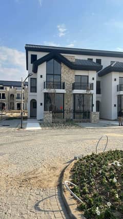 Town house for sale with a 50% discount for a limited time, or with no down payment and installment options for 9 years, in The Wonder Mark compound,
                                title=