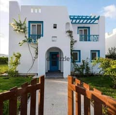 Chalet for sale, 125 m, fully finished, directly on the sea, in Mountain View Ras El Hekma 0