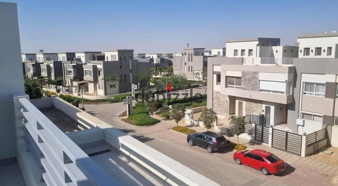 Townhouse Resale ready to move Hyde Park new Cairo 4