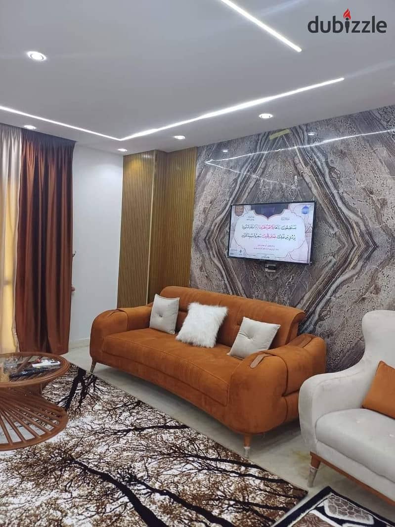 The price has been lowered for a quick sale of an apartment in the River Residence Compound, inside the most prestigious compound in Hadayek October, 1