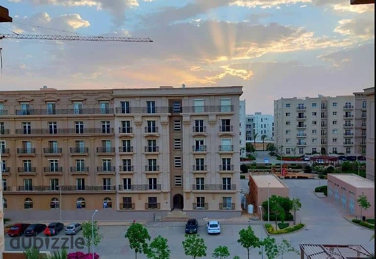 Own a 3bedroom apartment with a down payment of 520 thousand in Hyde Park Fifth Settlement_with a24% cash discount_in Greens New Cairo from  Hyde Park 4