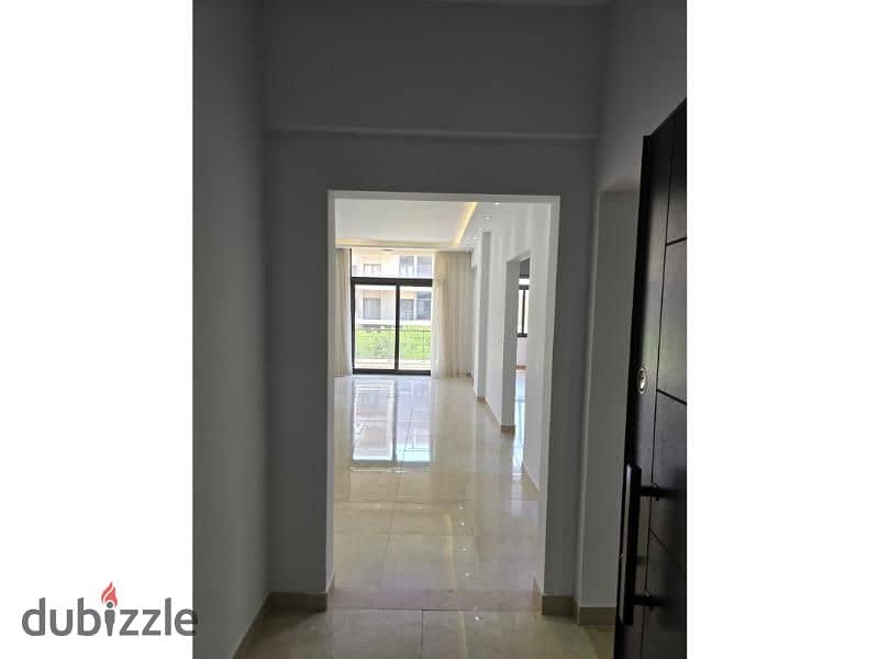 Apartment for rent in Fifth Square Kitchen + Acs . 2