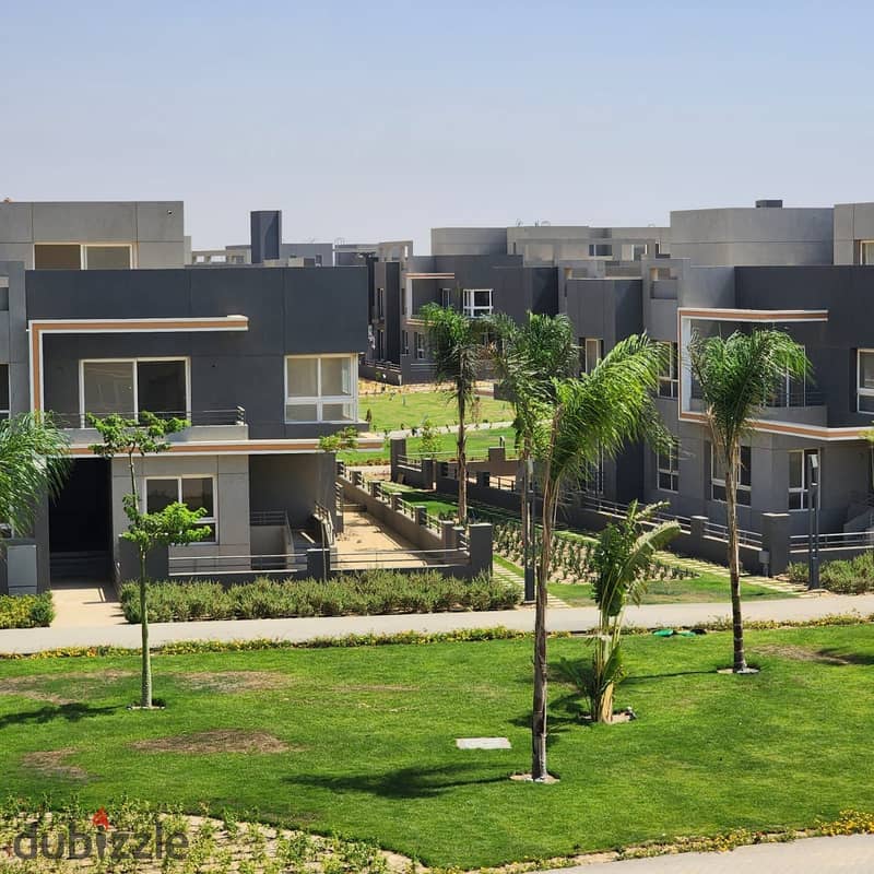 Apartment for sale, ground floor with garden, in a distinctive area in Sheikh Zayed 0