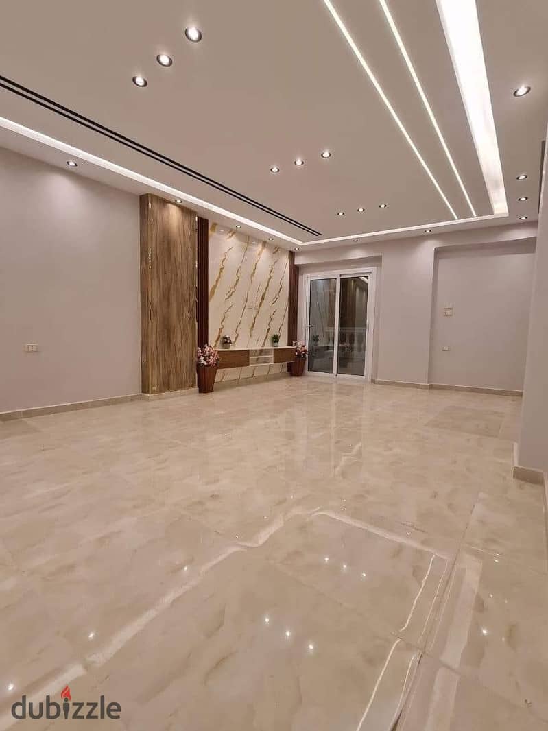 For quick sale, I own an apartment for a shot at the price of the past in the most luxurious compound in Sheikh Zayed City, in installments over 9 yea 0