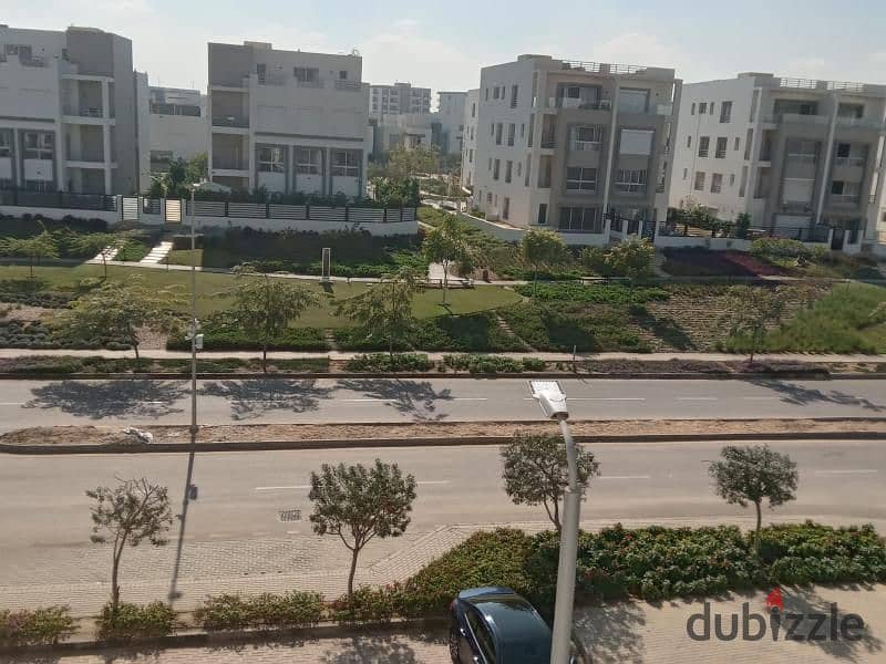 شقة للإيجار الترا سوبر لوكس 3 غرف نوم  في هايد بارك - Hyde Park - التجمع الخامس 4