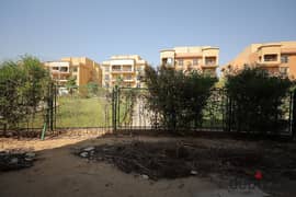 Apartment for sale + garden elkhamayel compound