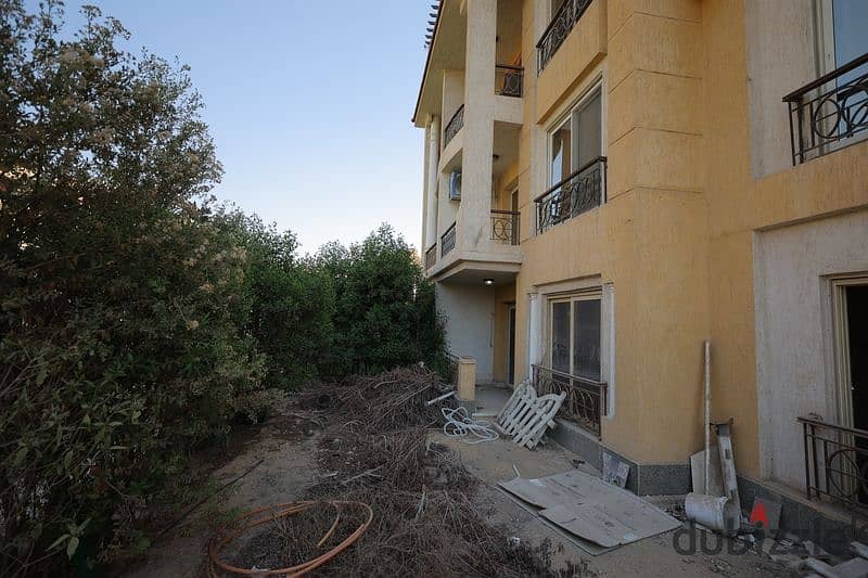 Apartment for sale + garden elkhamayel compound 11