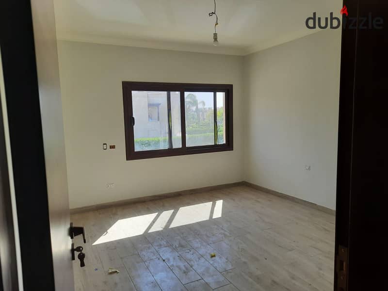 Twin House for rent at Green 4 Compound , Sheikh Zayed 5