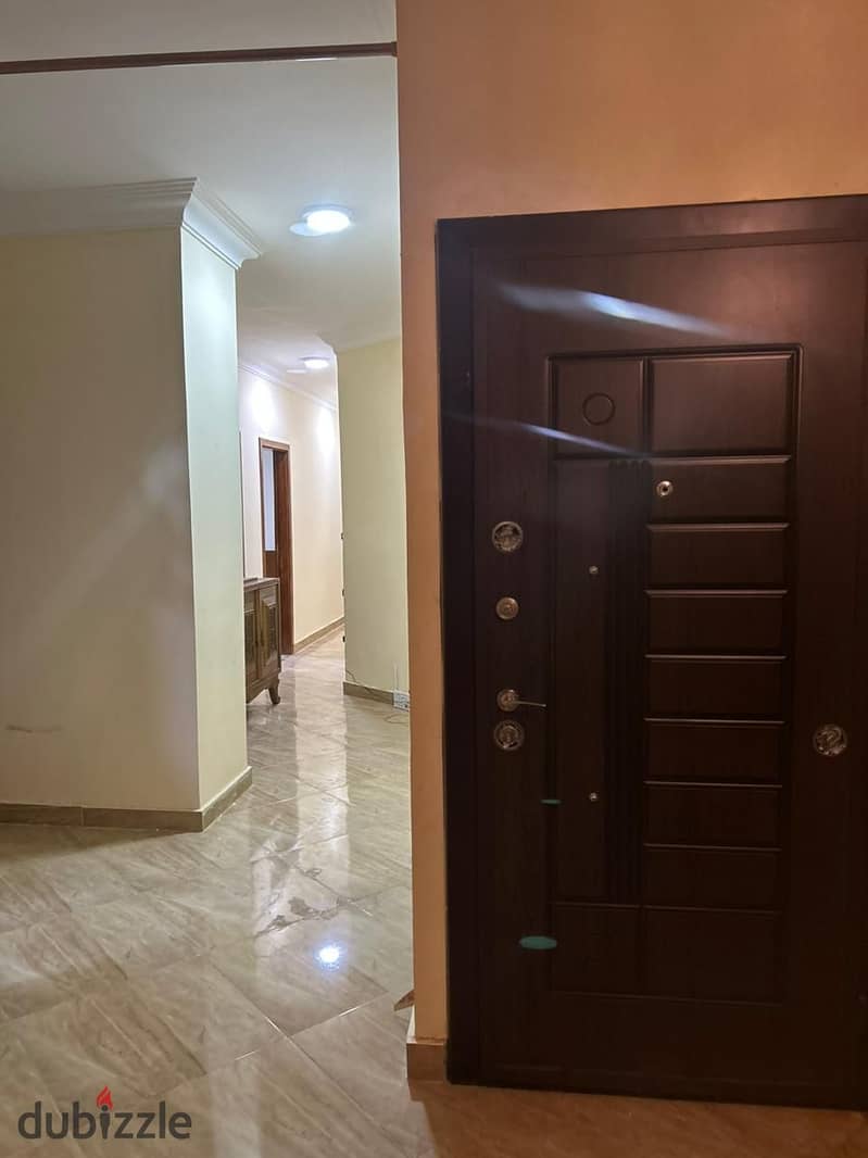 Furnished apartment for rent in South Lotus, minutes from 90th Street and the American University 12