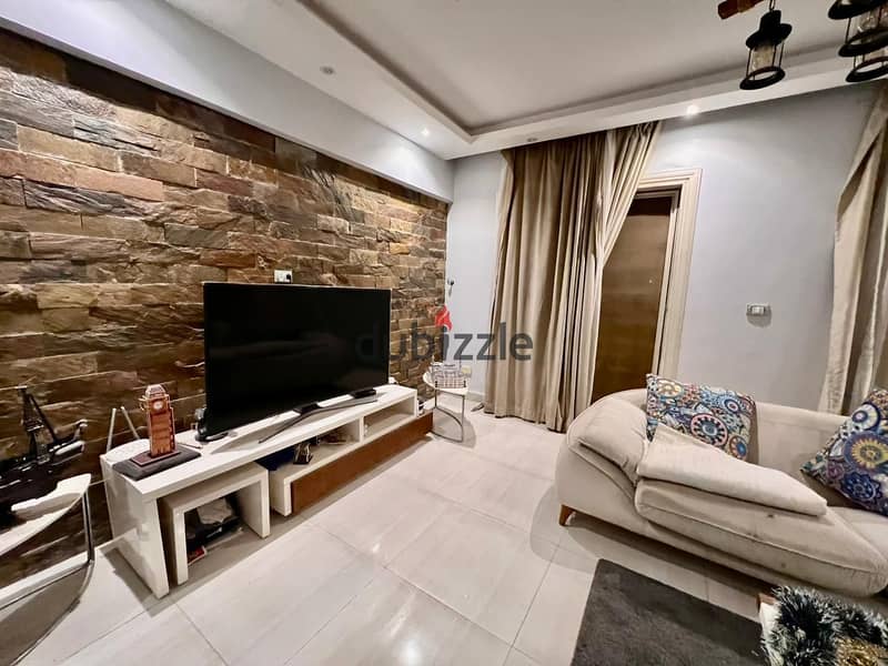 Available apartment for ownership of 162 square meters in Al-Rehab City 2 1