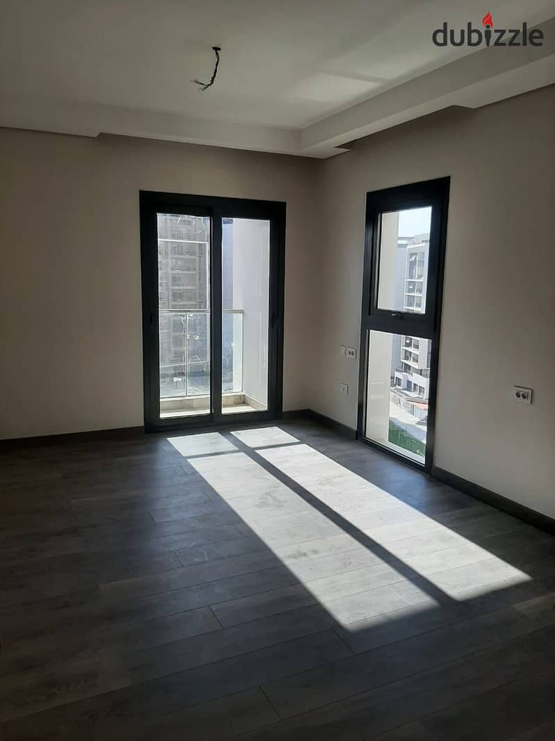 Hotel apartment for rent in Zed Towers, Sheikh Zayed 1