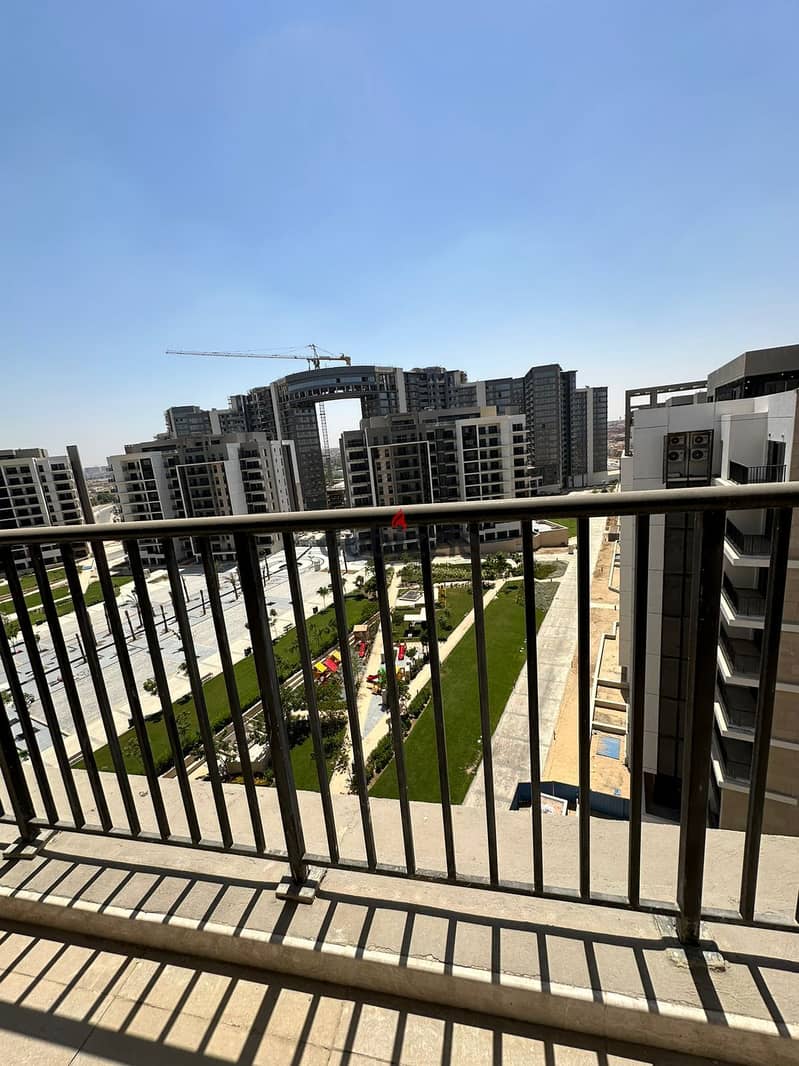 apartment for rent "ZED TOWERS" special view 8