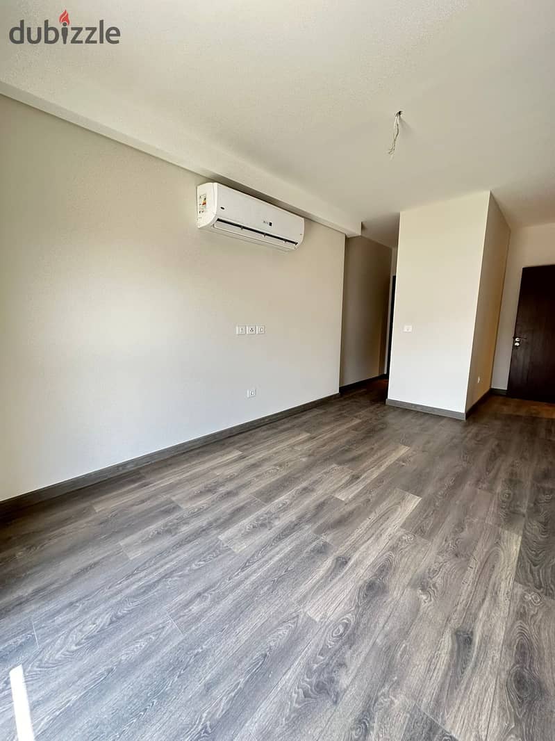 apartment for rent "ZED TOWERS" special view 10