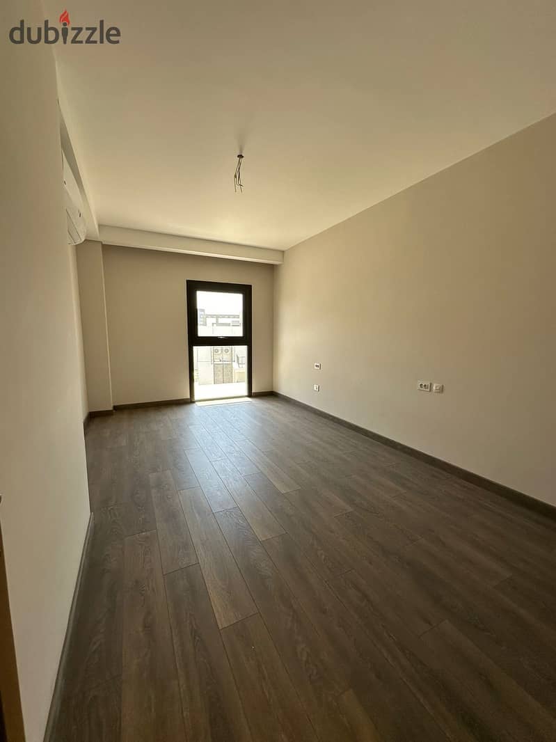 apartment for rent "ZED TOWERS" special view 17