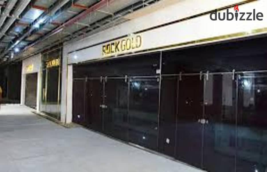 Office with 615,397 dp 7 y installments finished in Rock gold mall 10