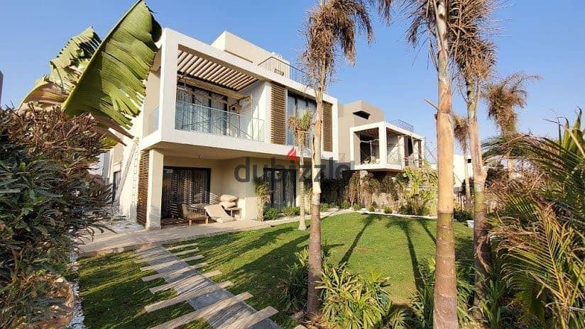 For sale, Villa 160M + private garden, prime location in the first settlement, directly in front of the airport, in the Taj City compound 3