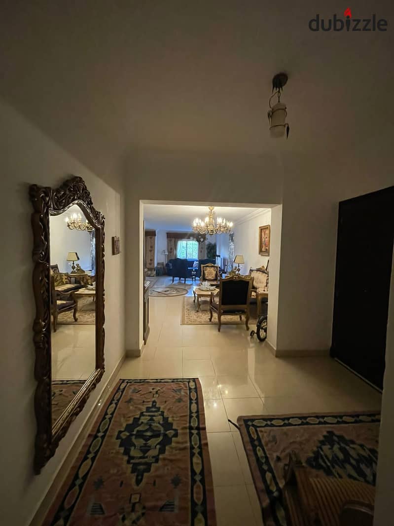 Ground floor apartment with a garden for sale in Al-Rehab City, 214 square meters in the seventh phase 1