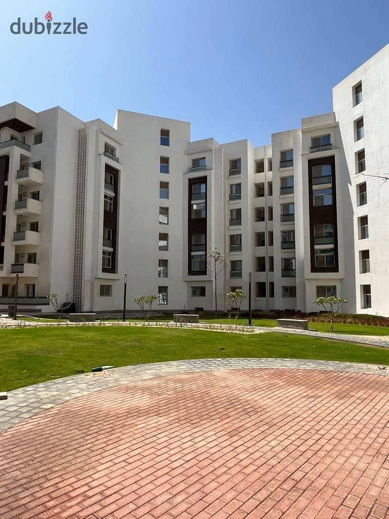 With a 15%discount,get immediate delivery of a127sqm apartment at a bargain price in Al Maqsad Compound,in the heart of the New Administrative Capital 7