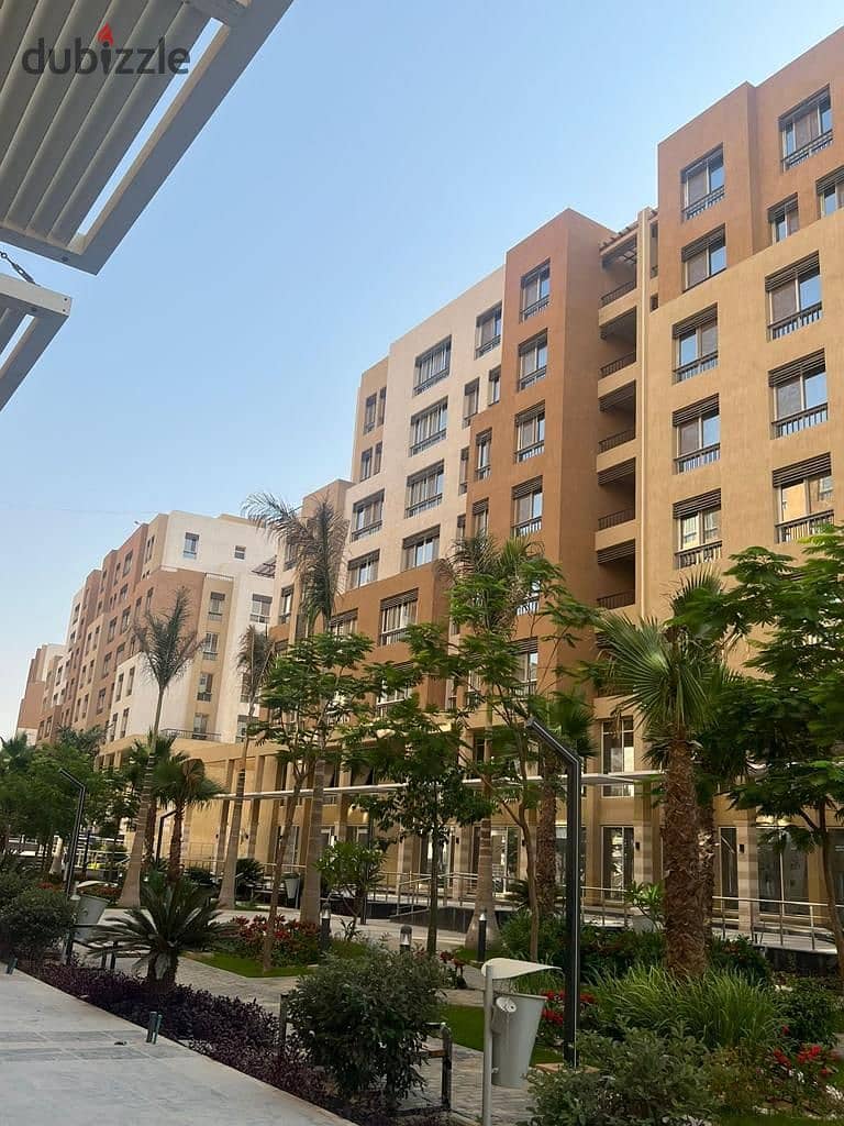 Enjoy luxury and get immediate delivery of a fully finished 158 sqm apartment with the lowest down payment and a 15% discount in Al Maqsad Compound 3