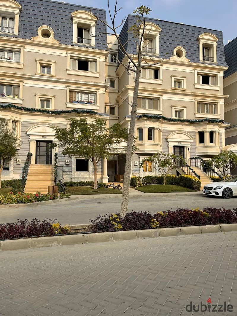 i villa roof 300m for sale very prime location in mountain view hyde park new cairo Delivery Now 3