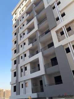 Apartment for sale in Zahraa El Maadi, area of ​​100 square meters, payment facilities available 0