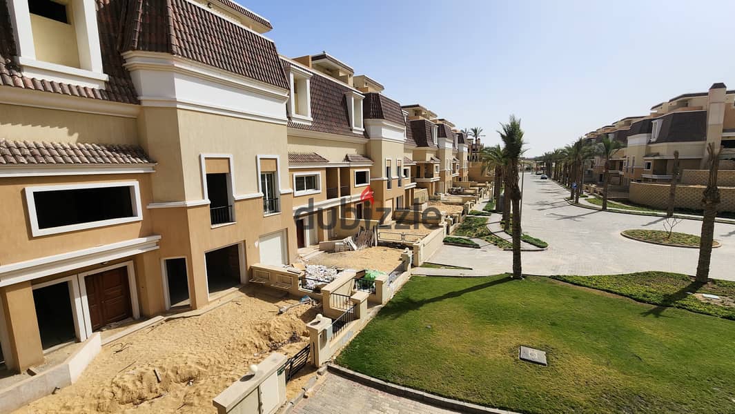 تاون هاوس كورنر للبيع 240 متر في سراي مستقبل سيتي بجوار مدينتي على محور الامل Townhouse corner for sale 240 m² in sarai, mostakbal city next madinaty 13