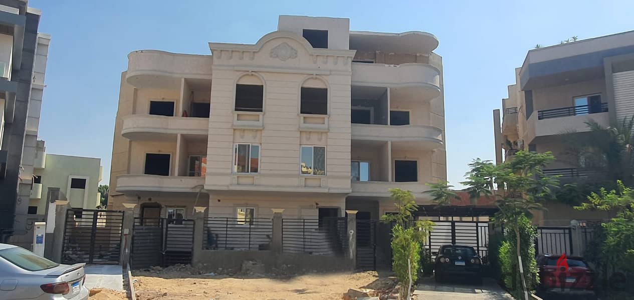 Apartment for sale, 180 square meters, in front of a villa in the club district in Shorouk, immediate receipt 1