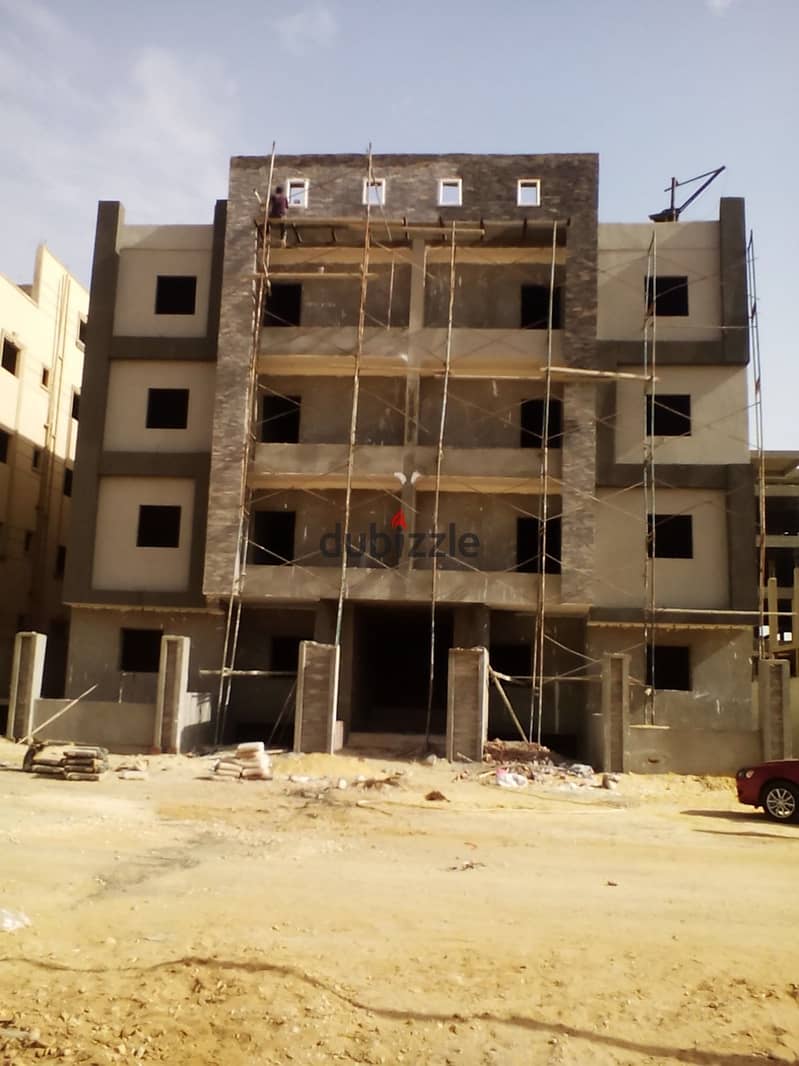 Immediate receipt of a 179 sqm front apartment, fully finished, in El Shorouk, first floor, at a special price 3