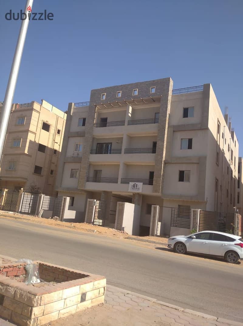 Immediate receipt of a 179 sqm front apartment, fully finished, in El Shorouk, first floor, at a special price 7