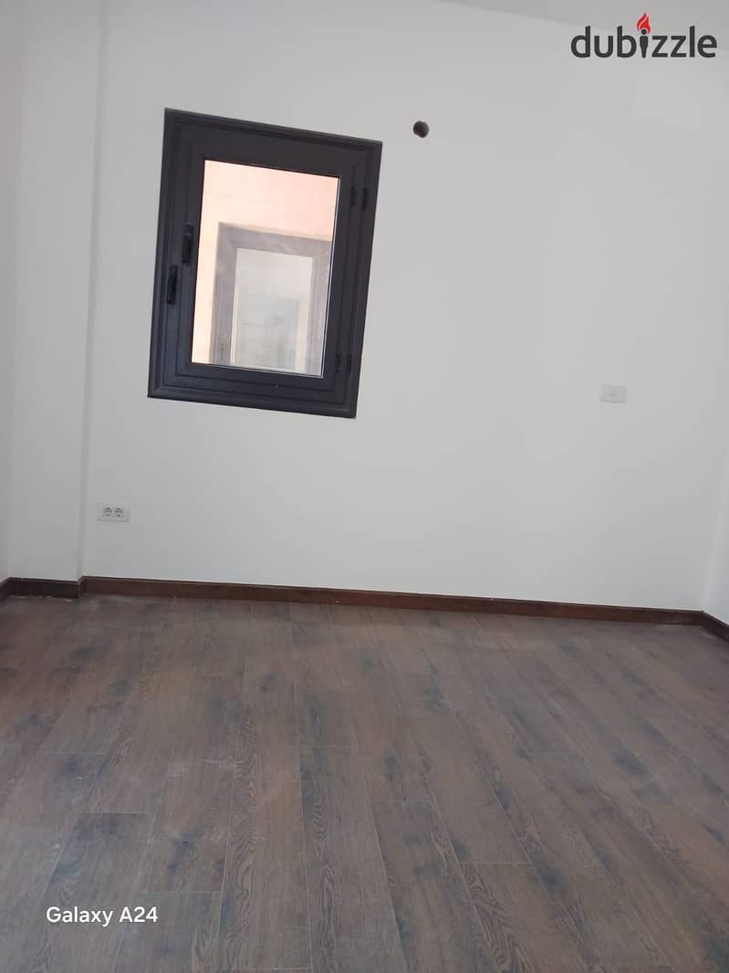 Apartment for sale in Madinaty, 77 sqm, in the most distinguished stages of Madinaty, and I will renovate it with 8, a total of 86 downpayments and in 5