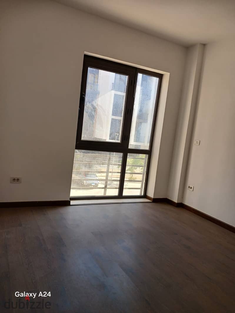 Apartment for sale in Madinaty, 77 sqm, in the most distinguished stages of Madinaty, and I will renovate it with 8, a total of 86 downpayments and in 7