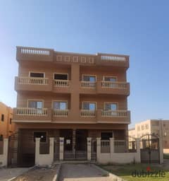 Immediate receipt of a 330 sqm front duplex in a villa in the Third District in Shorouk at a special price