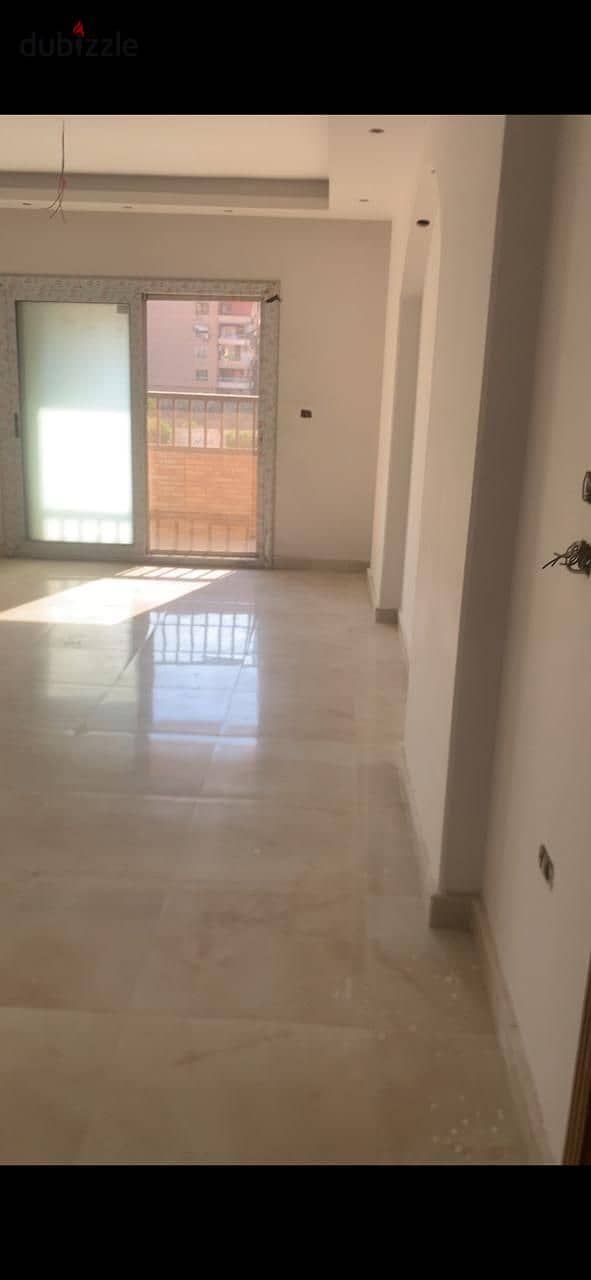 Apartment for sale in Nasr City, 8th District, next to Al-Sarag Mall, at a special price 7