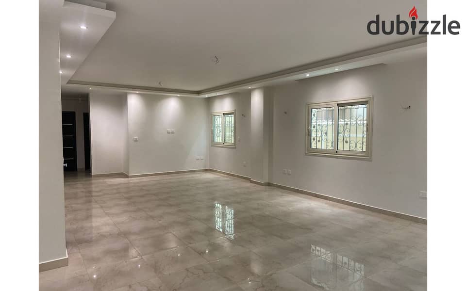 Distinctive Apartment for Rent in the 1 District / شقه مميزه للايجار في الحي الاول التجمع الخامس 1