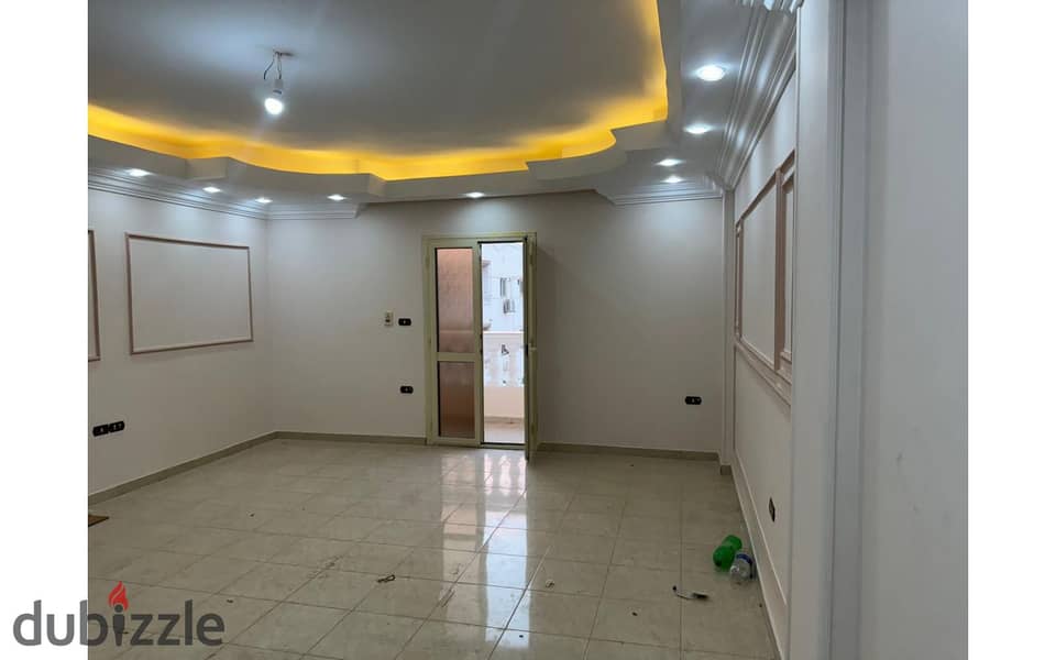 Penthouse in the Fifth Settlement, First District / بنتهاوس بالتجمع الخامس الحي الاول ڤيلات 7