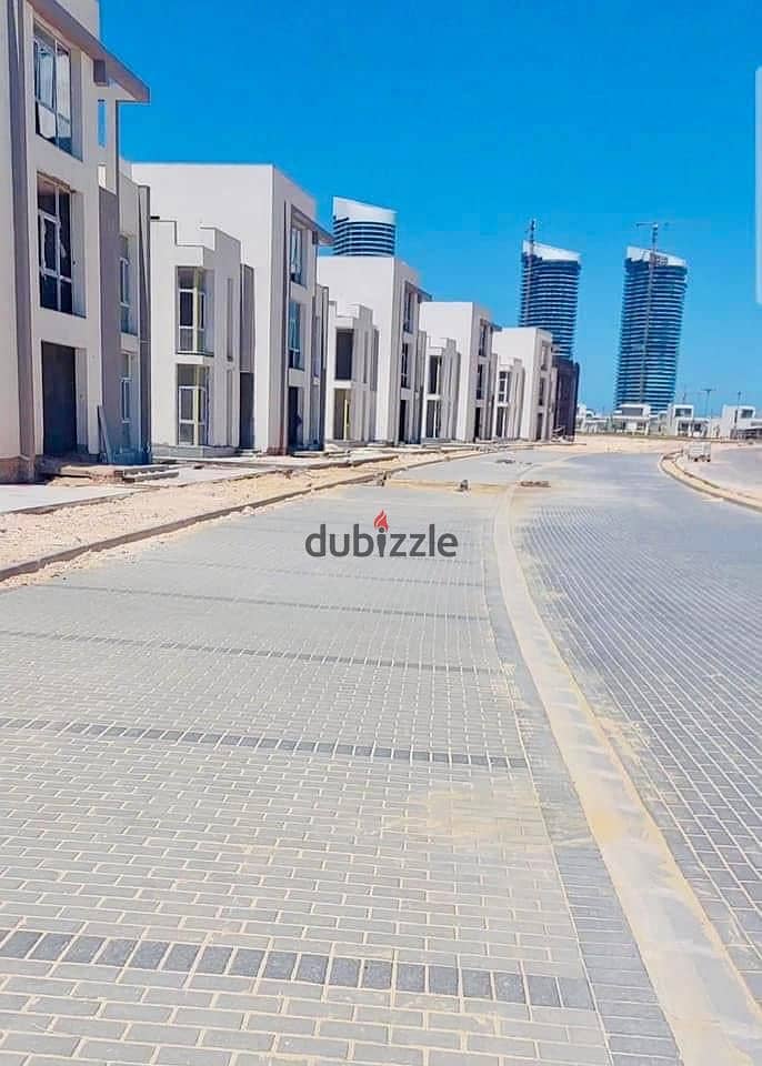 Town house for sale 180M fully finished at Mazarine compound in new Alamien 7