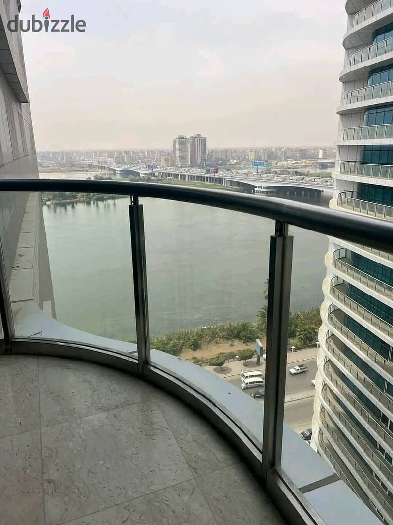 Apartment Sea View  for Sale  Fully finished  . Hotel furnishings, highest level appliances and air conditioning on Maadi Corniche 3