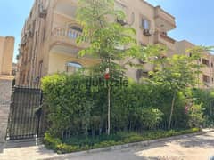 Apartment for sale in 1st settlement - Bua 250 m2 + garden 150 m2 - ready to move  With kitchen cabinets