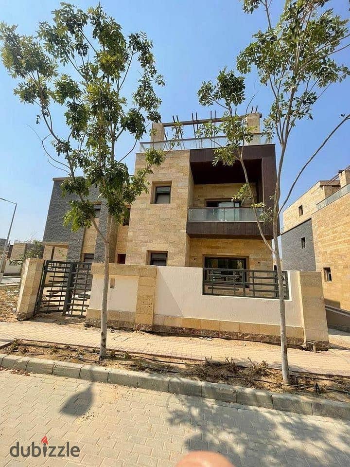 Villa 200m for sale with open view in the heart of New Cairo with installments 1